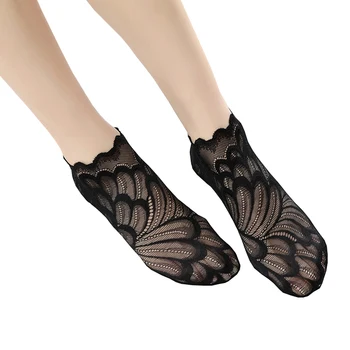 2020 Žien Čipky Loď Ponožky Pohodlné Nylon Ženy Neviditeľné Low Cut Členok Ponožky Jar Leto Lady Non-slip Ponožky calcetines