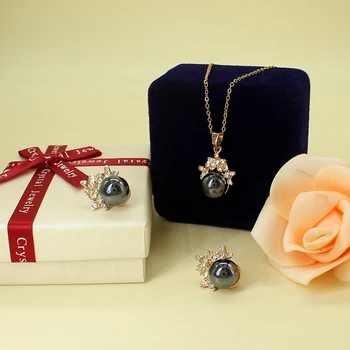 Jedinečný Imitácia Pearl Flower Design Drahokamu Stud Náušnice, Náhrdelníky Sady pre Ženy, Svadobné Svadobné Trendy Dámske Šperky Set