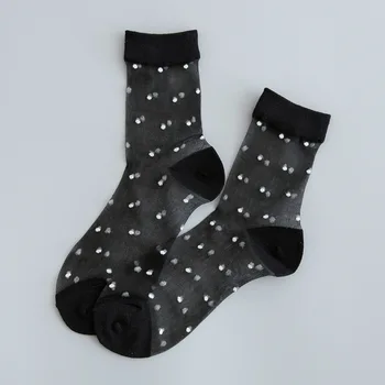 Letné 2021 Ženy Dievča Harajuku Retro Kawaii Roztomilý Dot Štýl Krátke Ponožky Ultra-tenký Priehľadný Kryštál Hodváb Ponožky